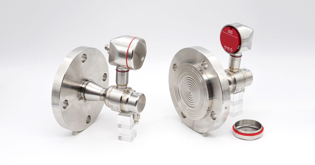 Different pressure transmitter with flange diaphragm