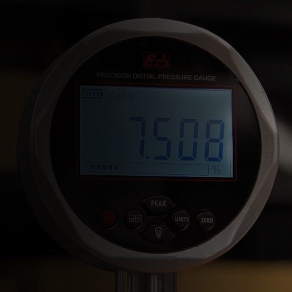 Digital Pressure Gauge, High Precision