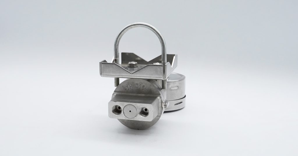 316L differential gauge with high and low pressure ports