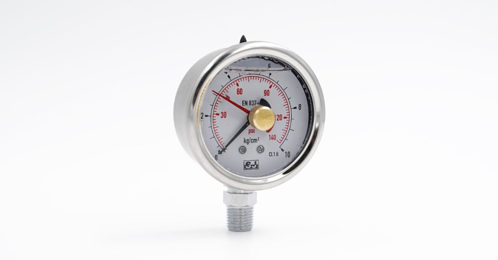Stainless steel pressure gauge with drag pointer