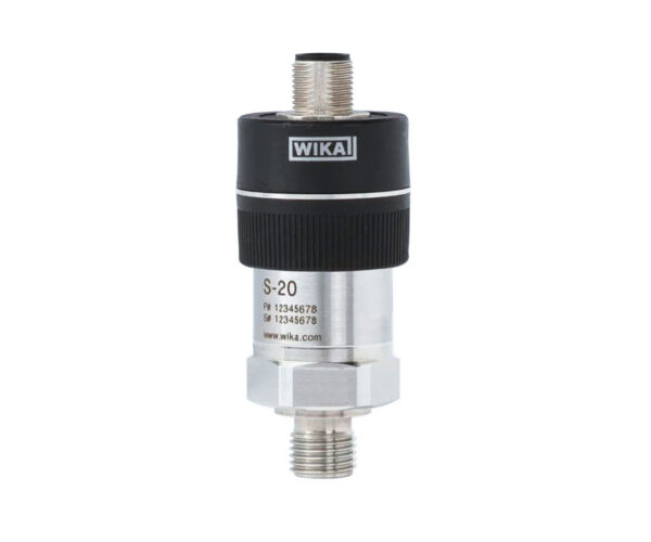 Pressure transmitter for demanding industrial applications
